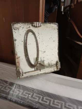 Specchio grande come una piastrella