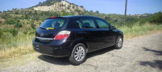 Opel opel 2004