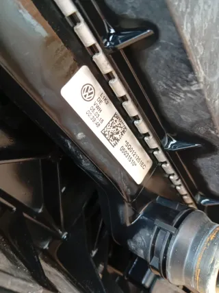 Frente Traviesa Radiadores Seat León MK3