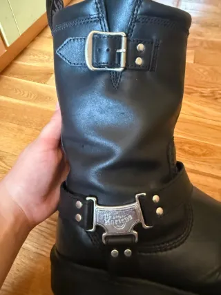 Botas altas Dr. Martens negras