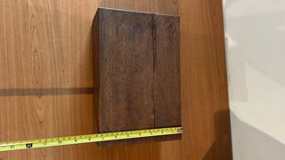 Antigua caja de madera inglesa con cajon secreto