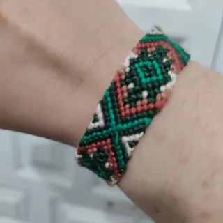 Lote 3 Pulseras Tejidas de hilo. Tribales Nativos