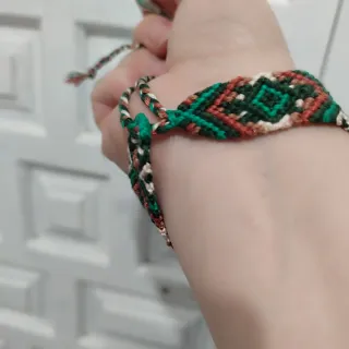 Lote 3 Pulseras Tejidas de hilo. Tribales Nativos