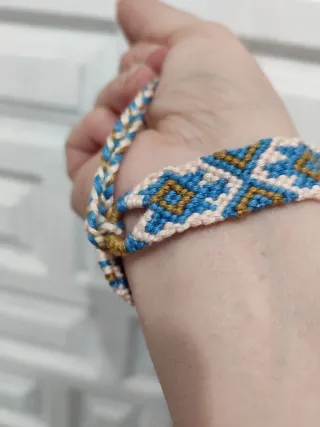 Lote 3 Pulseras Tejidas de hilo. Tribales Nativos