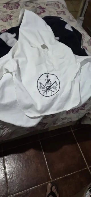 Abiti Nazareno Neri e Bianchi