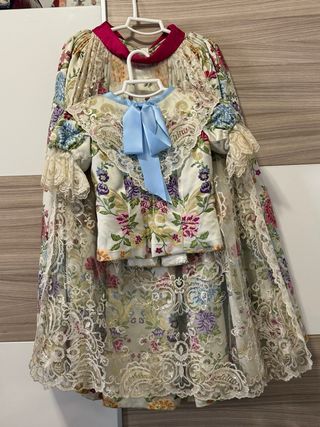 Traje de Fallera