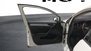 Volkswagen Golf Business 1.0 TSI 81 kW (110 CV)