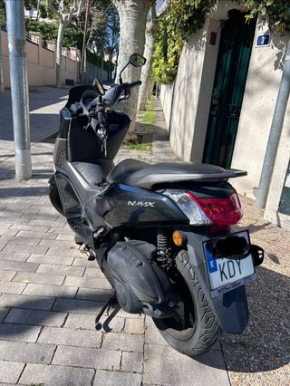 Yamaha NMAX 125 Negra/Gris