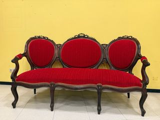 Tresillo y 8 sillas Isabelinas Caoba