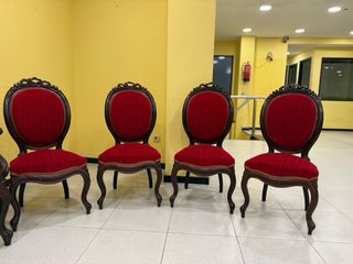 Tresillo y 8 sillas Isabelinas Caoba