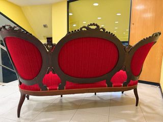 Tresillo y 8 sillas Isabelinas Caoba