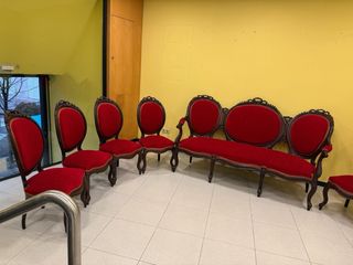 Tresillo y 8 sillas Isabelinas Caoba