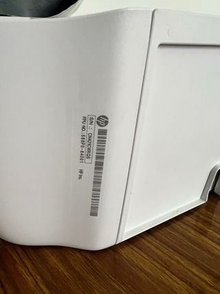 Impresora HP DeskJet 2821e + Cartucho