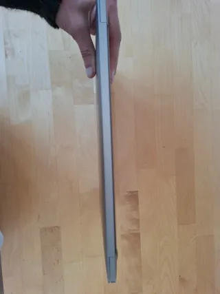 MacBook Pro 13” 2017 i5 8GB 250GB SSD