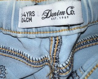 Vaqueros Azules Claros