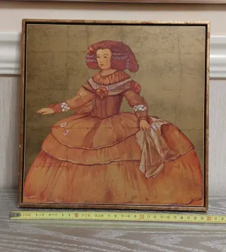 Cuadro y figura inspirados en Menina de Velázquez