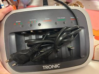 Cargador Pilas Tronic