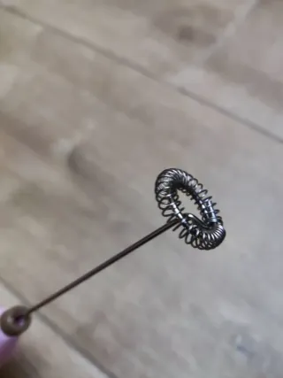 Minibatidor eléctrico rosa nuevo a estrenar