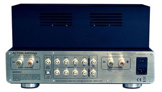 Amplificador Válvulas Synthesis A40Virtus