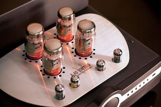 Amplificador Válvulas Synthesis A40Virtus