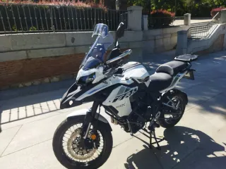 Benelli TRK 502X Adventure Moto