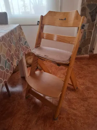 Trona Safety 1st madera