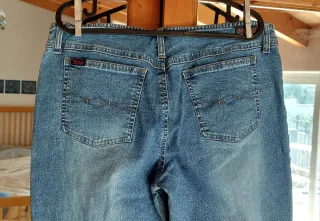 Vaqueros crop Capri. Marca Mudd. Usado 1 véz