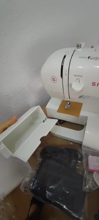 Máquina de coser SINGER Tradition 2282