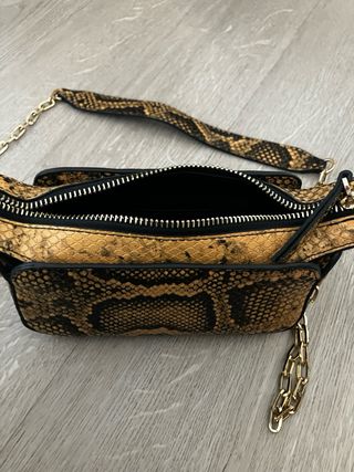 Bolso bandolera animal print Mango