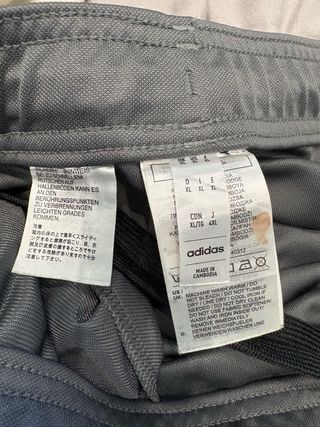 Pantalón Adidas Gris Talla XL