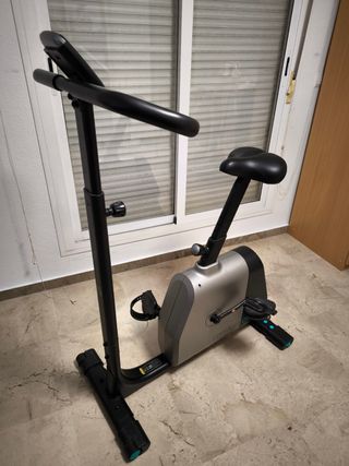 Bicicleta estática Domyos Comfort 06 poco uso