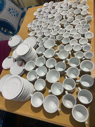 Lote 168 Tazas con Platos Porcelana Blanca