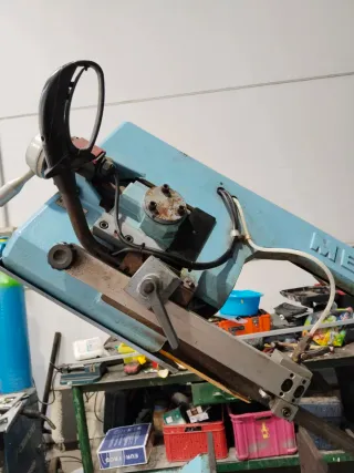 Sierra de cinta para metal PH 261