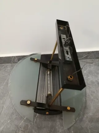 Lampada da parete in vetro e metallo dorato