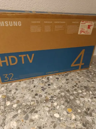 Samsung HD TV 32 4 Series