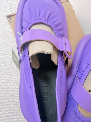 Zapatos morados Mary Jane