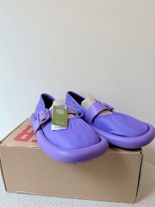 Zapatos morados Mary Jane