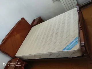 Dormitorio completo:cama,tocador, armario, mesitas
