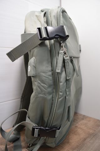 Mochila de viaje verde para equipaje mano 40x20x25