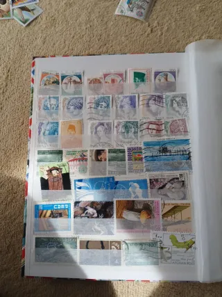 Lote de sellos variados