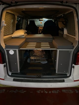 Muebles Camper VW T6 Cama y Colchón