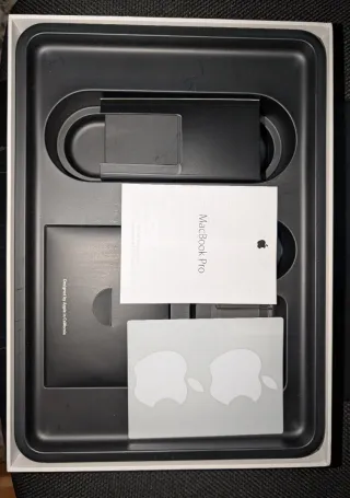 Caja MacBook Pro 2015