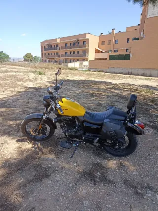 Moto Macbor Rockster Flat Negra/Amarilla