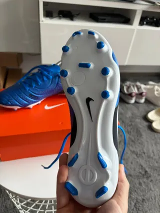 Botas de fútbol Nike Tiempo Azules