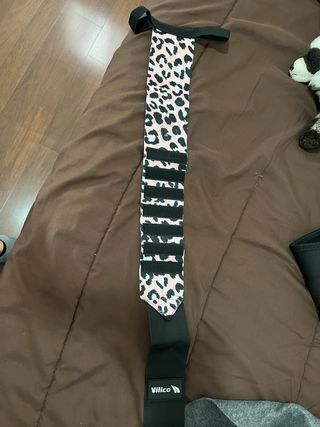 Cinturon pesas con una muñequera