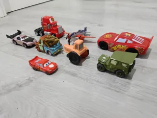 Lote  8 coches juguete colección Cars