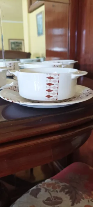 Tazas y platos  consomé Ibero Tanagra (6 unidades)