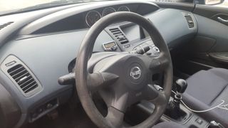 Nissan Primera 2005