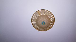 Lampada da soffitto vintage in cristallo e metallo