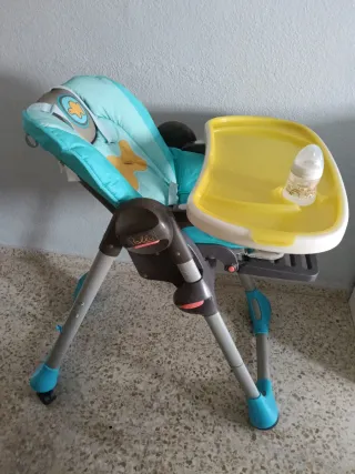 Trona y balancín para bebé